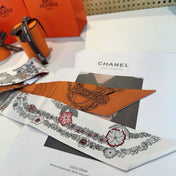 HERMES 25S SILK NECKERCHIEF 86 IN SILK 714381