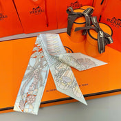 HERMES 25S SILK NECKERCHIEF 86 IN SILK 714349