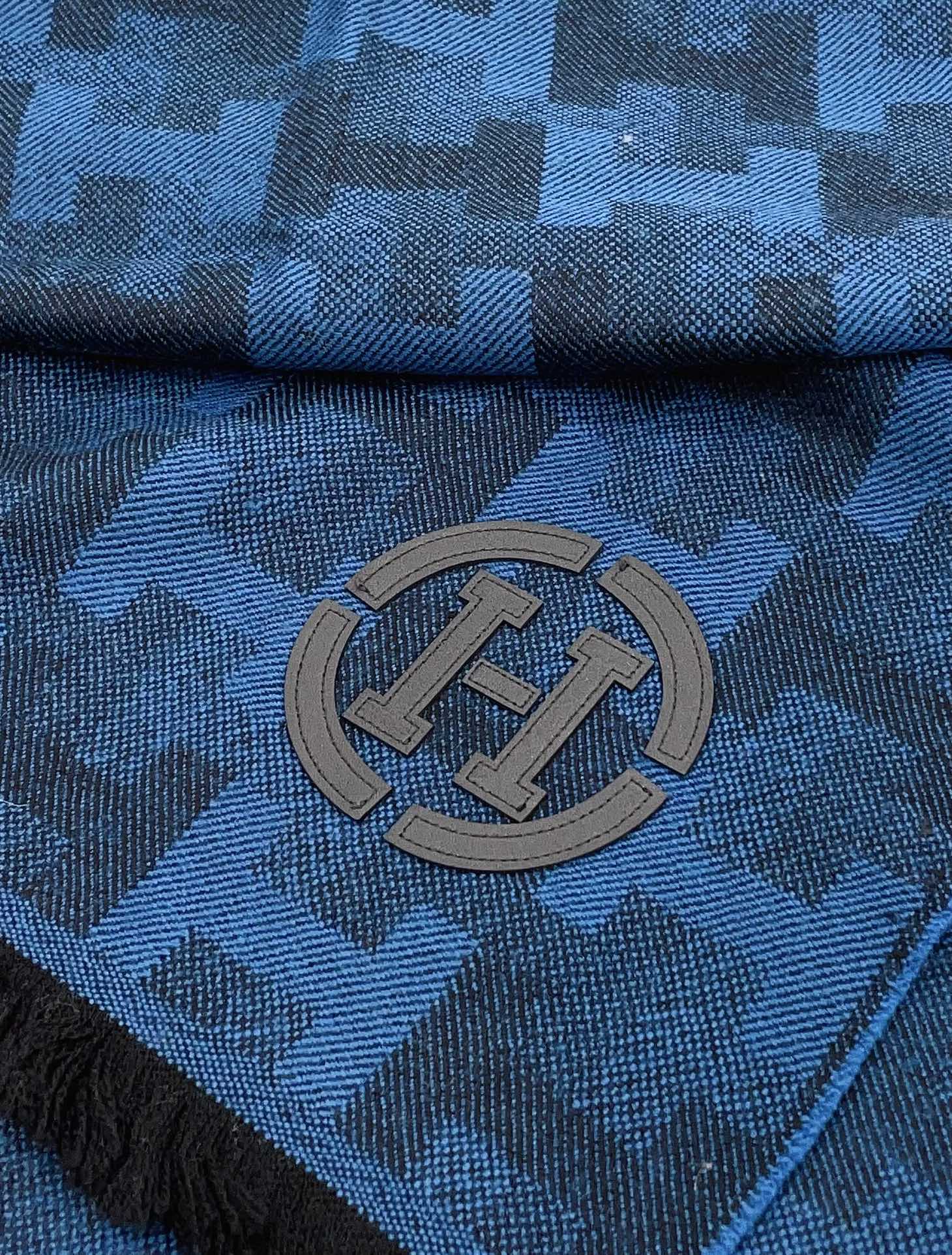 SCARF 200 CM IN COBALT BLUE MONOGRAM CASHMERE