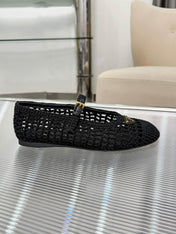 PRADA 26S MARY JANE FLATS IN BLACK WOVEN RAFFIA WITH TRIANGLE LOGO
