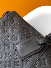 LV 25S KEEPALL BANDOULIÈRE BAG 50 IN BLACK EMBOSSED TAURILLON CALFSKIN MONOGRAM