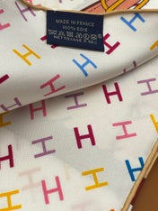 HERMES 25S SCARF 90 IN SILK 703680