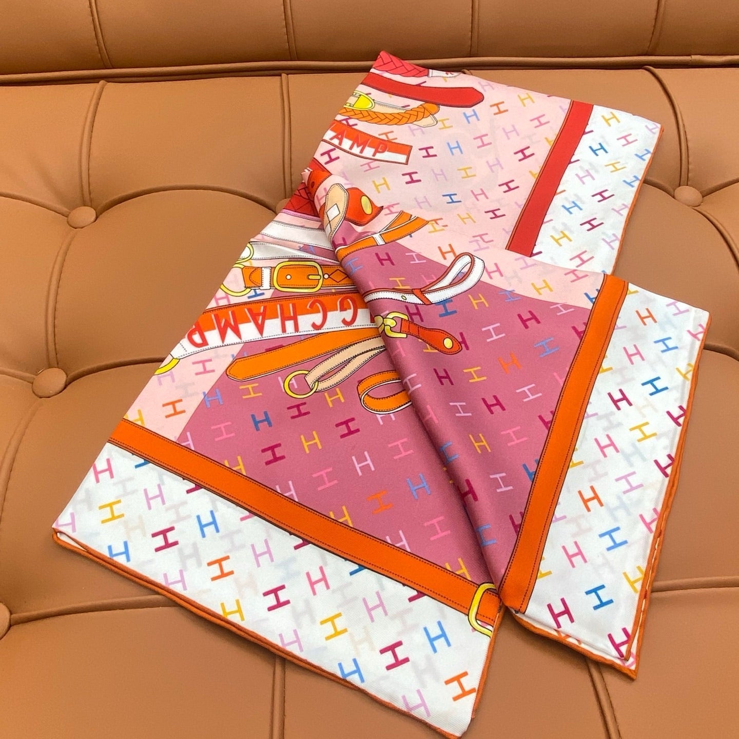 HERMES 25S SCARF 90 IN SILK 703682