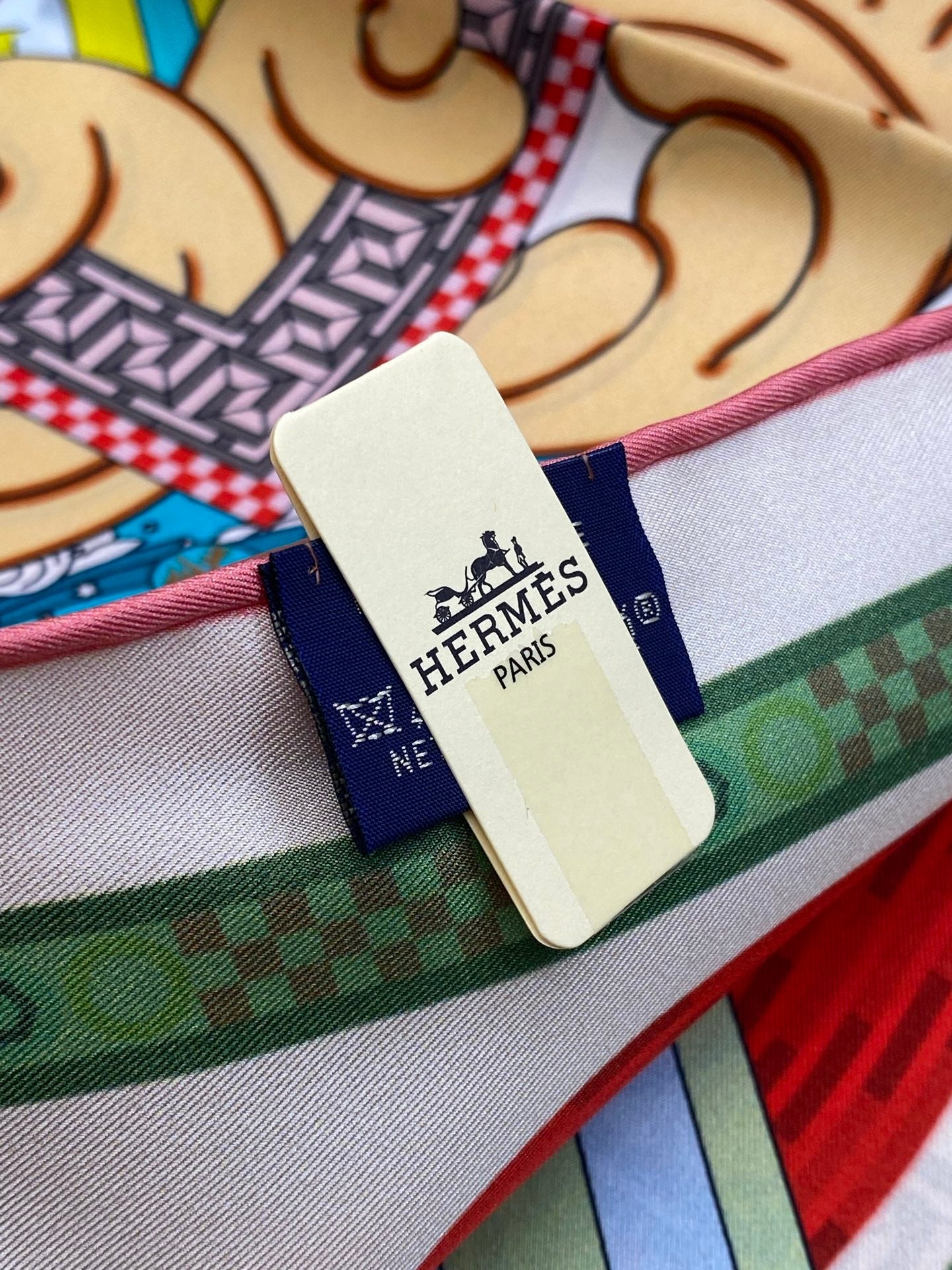 HERMES 25S SCARF 90 IN SILK 709684