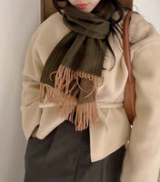 UNIE BRODEE MUFFLER 200 CM IN SEAWEED GREEN CASHMERE