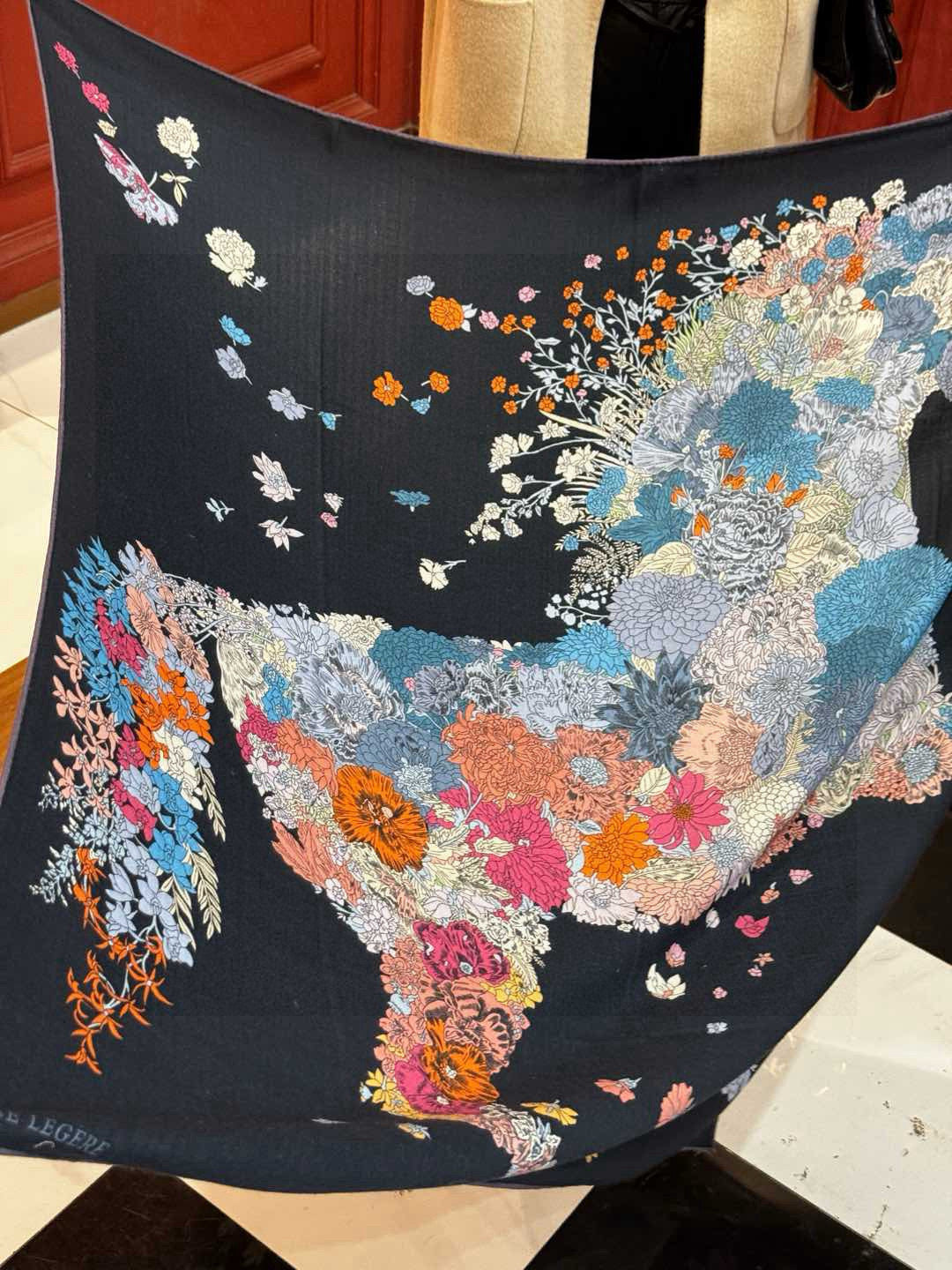 HERMES 25S SCARF 140 IN CASHMERE SILK 709657