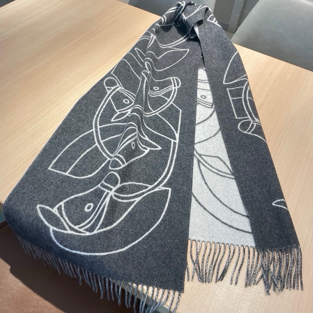CASAQUE ENTRELACS EQUESTRES 190 CM SCARF IN SHADOW GRAY CASHMERE