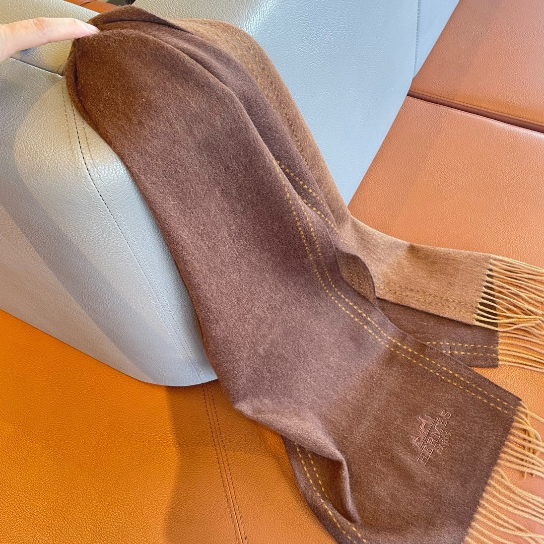 UNIE BRODEE GM MUFFLER IN CHOCOLATE BROWN CASHMERE