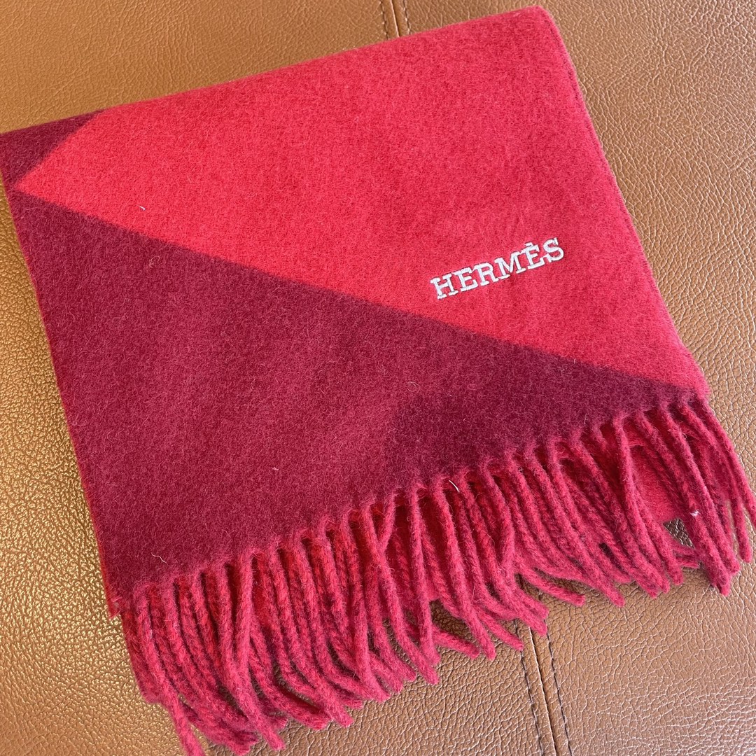 SCARF 150 CM IN CRIMSON RED CASHMERE