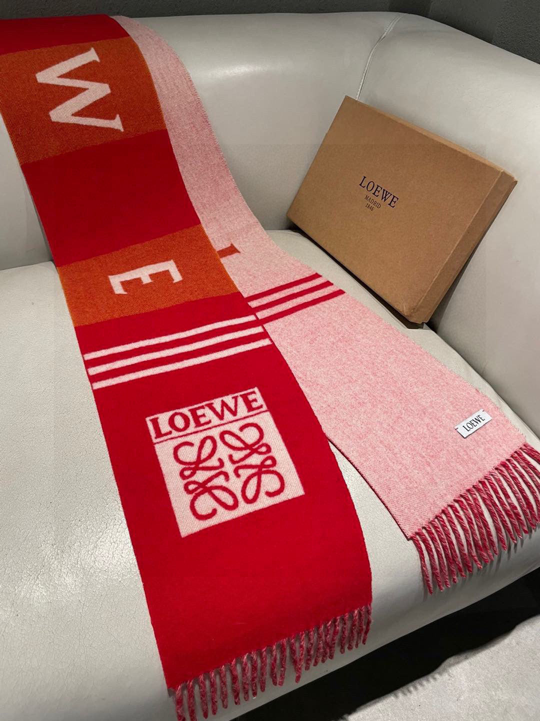 LOEWE 25S SCARF 190 IN CASHMERE 856522